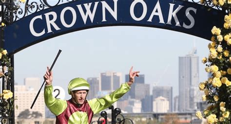 crown oaks odds|index .